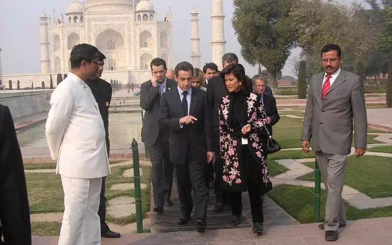 Private guide experience in India